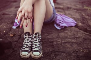 Pielęgnacja dłoni – odżywianie, nawilżanie i pielęgnacja paznokci