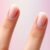 Jak prawidłowo budować krzywą C w manicure? Techniki i porady